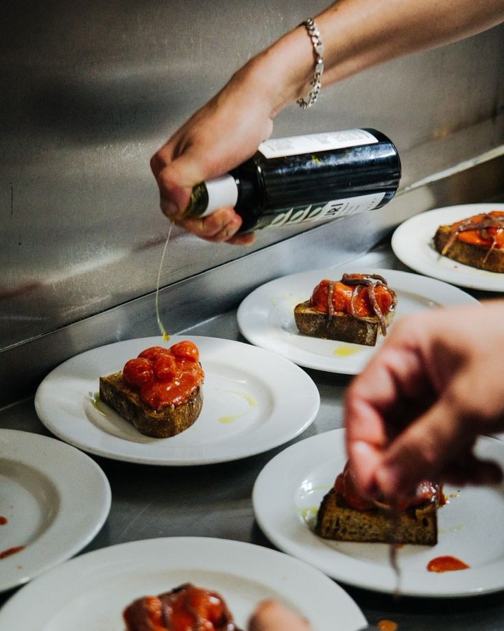Assiette gastronomique dressée au restaurant Le Cercle